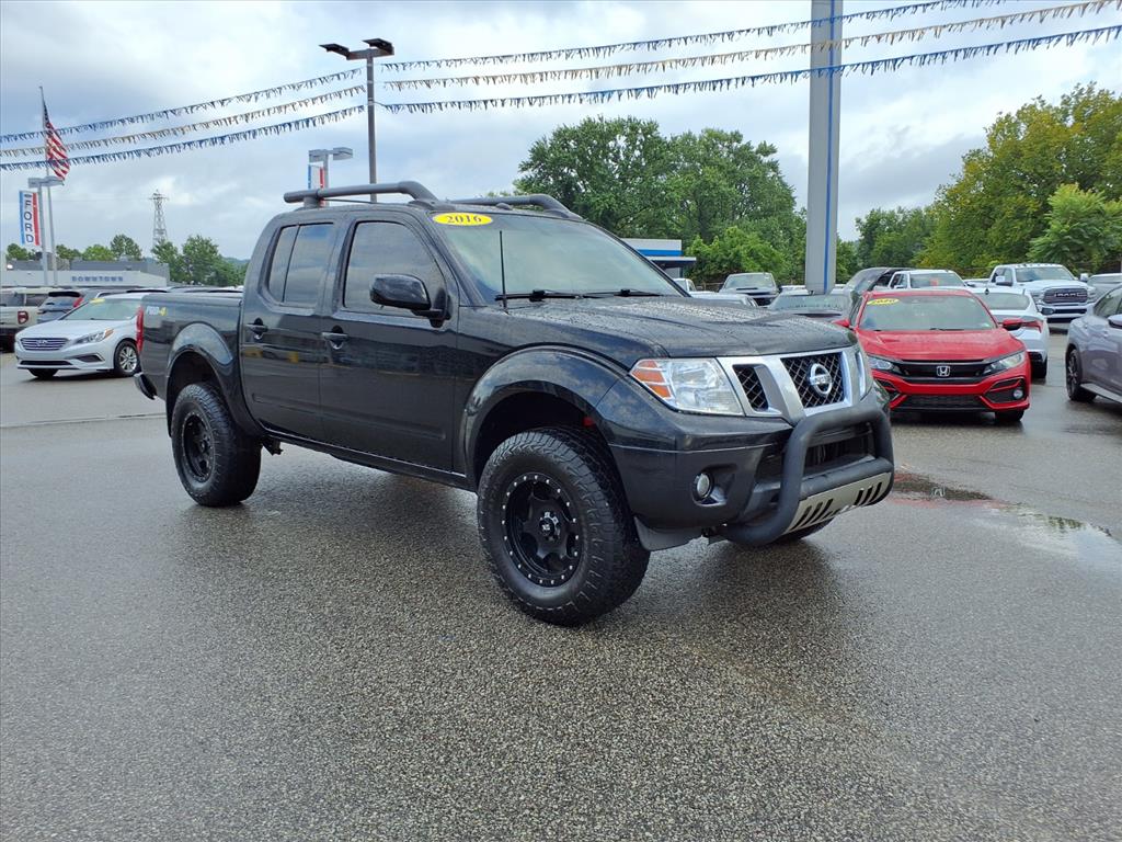 Gray (Magnetic Black) 2016 Nissan Frontier Pickup Truck Four-Wheel Drive 5-Speed Automatic