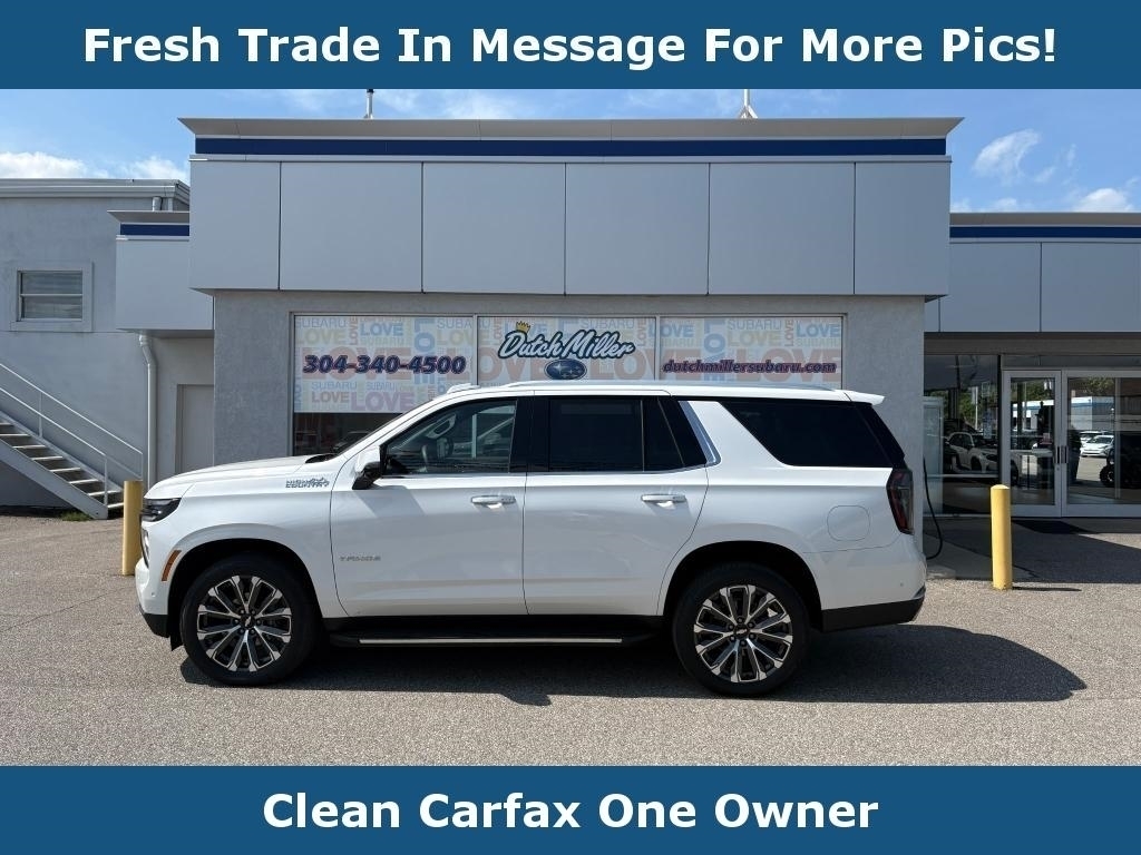 White (Iridescent Pearl Tricoat) 2025 Chevrolet Tahoe SUV / Crossover Four-Wheel Drive Automatic
