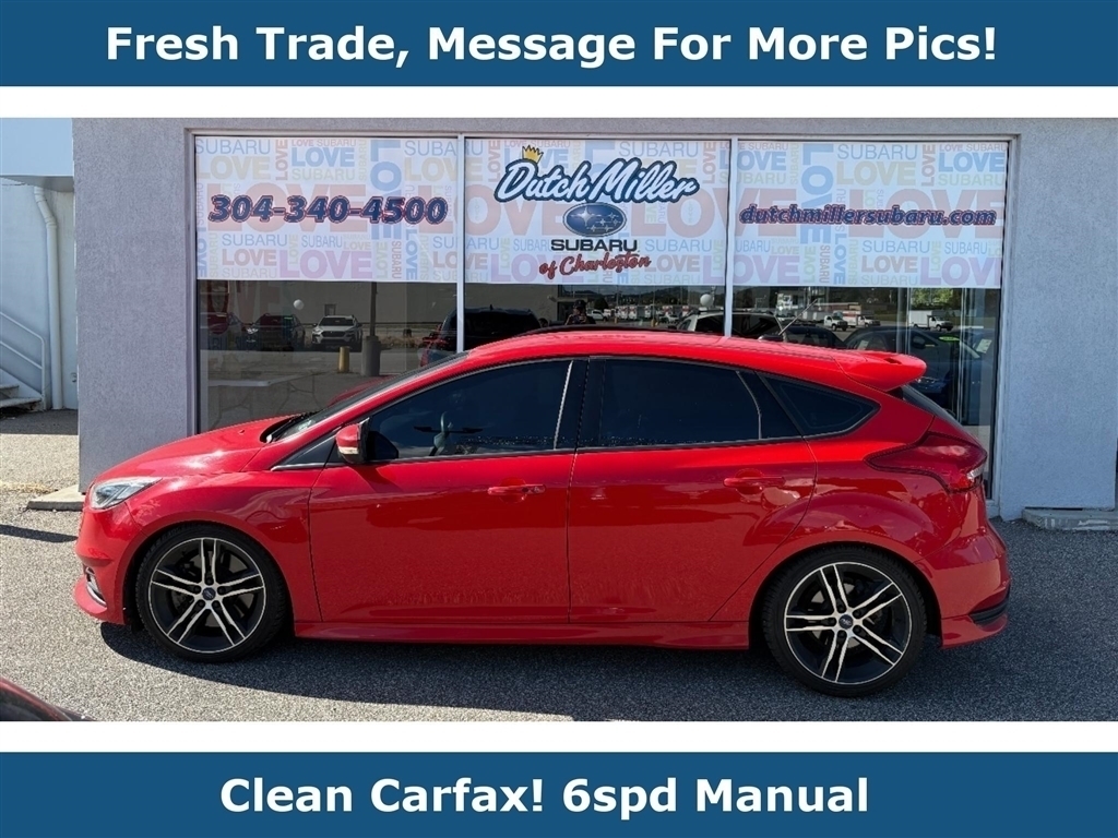  2017 Ford Focus ST   