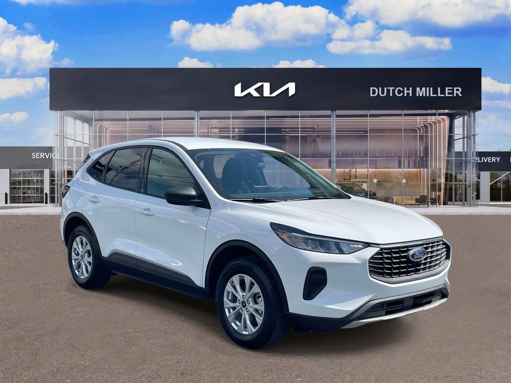 Oxford White 2025 Ford Escape Active AWD SUV / Crossover All-Wheel Drive 8-Speed Automatic