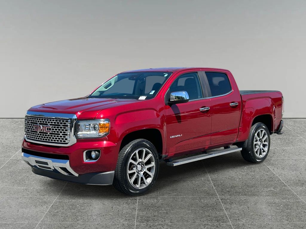 Red Quartz Tintcoat 2019 GMC Canyon Denali Crew Cab 4WD Pickup Truck Four-Wheel Drive 8-Speed Automatic