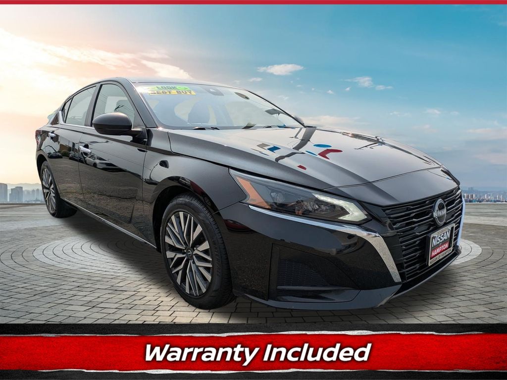 Super Black 2024 Nissan Altima Sedan Front-Wheel Drive Continuously Variable Transmission
