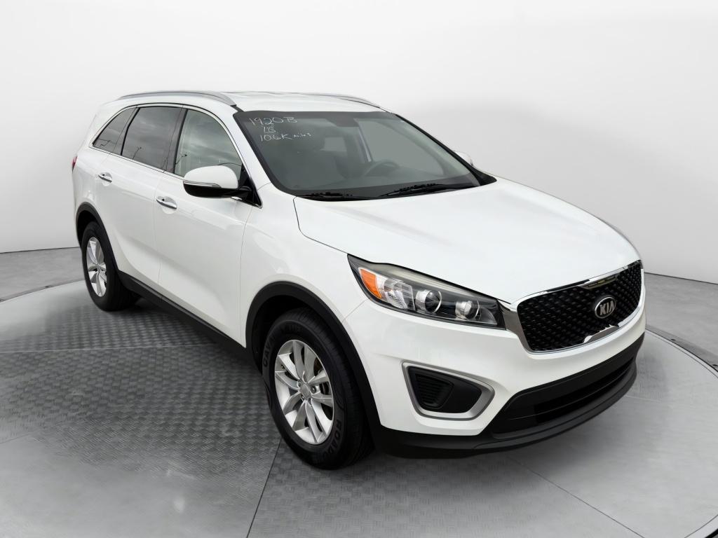 Snow White Pearl 2018 Kia Sorento LX FWD SUV / Crossover Front-Wheel Drive 6-Speed Automatic