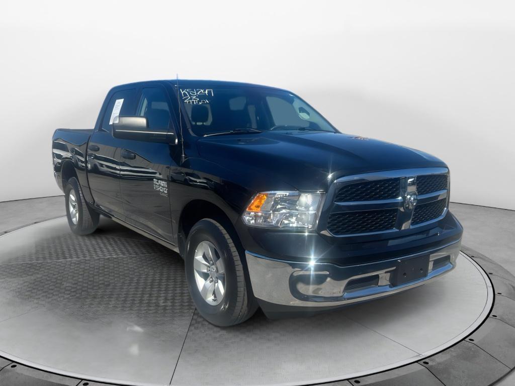 2023 RAM 1500 Classic SLT Crew Cab 4WD