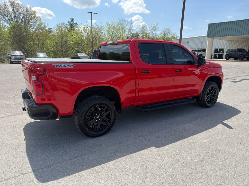 View vehicle photo 6