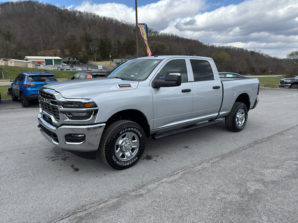 2026 RAM 2500 Tradesman Crew Cab 4WD