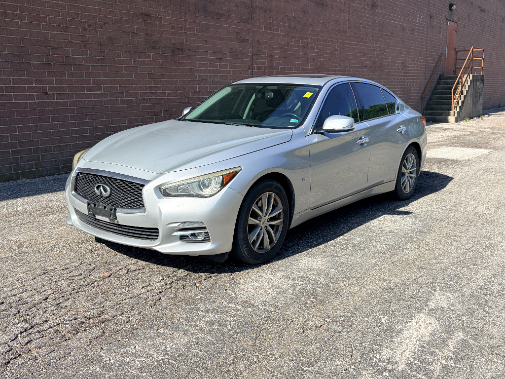 2015 INFINITI Q50 3.7 Premium AWD