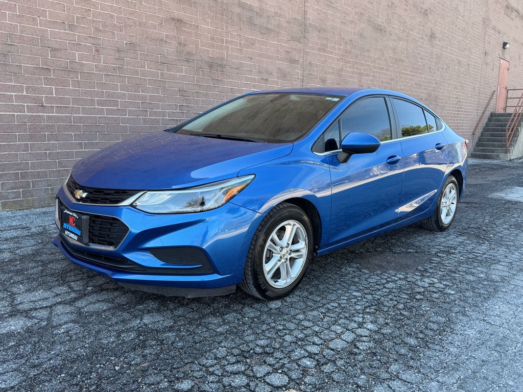 2018 Chevrolet Cruze LT Sedan FWD