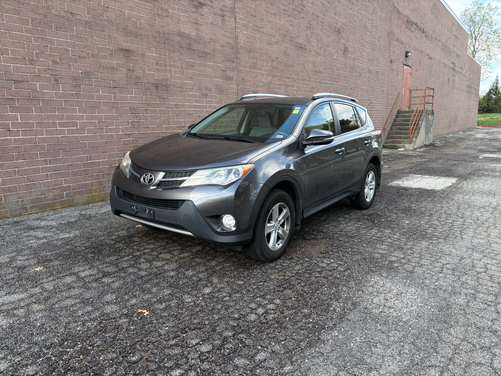 Magnetic Gray Pearl 2013 Toyota RAV4 XLE AWD SUV / Crossover All-Wheel Drive 6-Speed Automatic