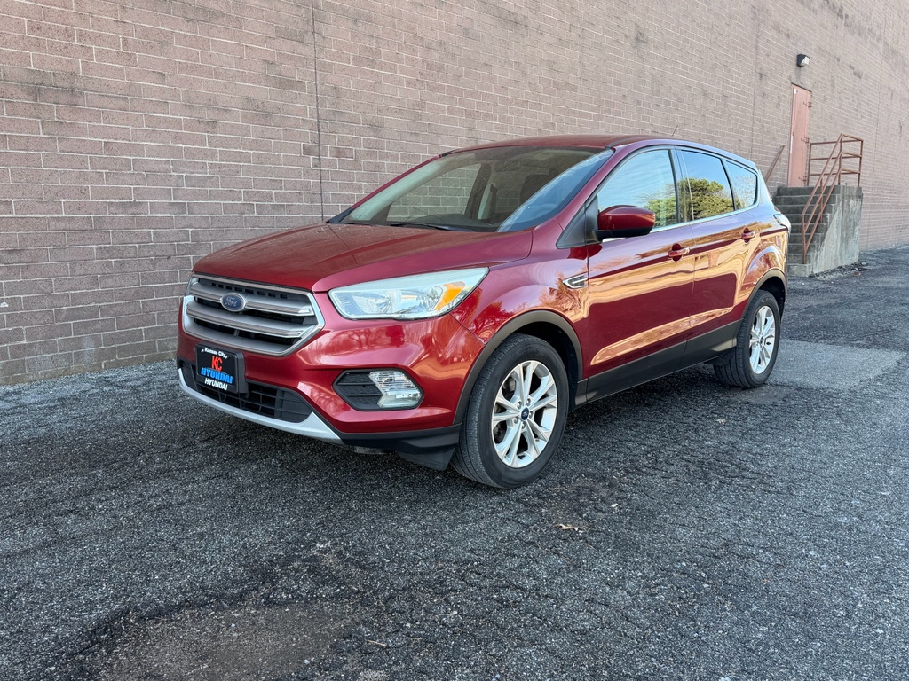2017 Ford Escape SE FWD