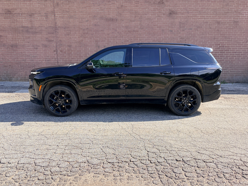 Mosaic Black Metallic 2024 Chevrolet Traverse SUV / Crossover Four-Wheel Drive 8-Speed Automatic