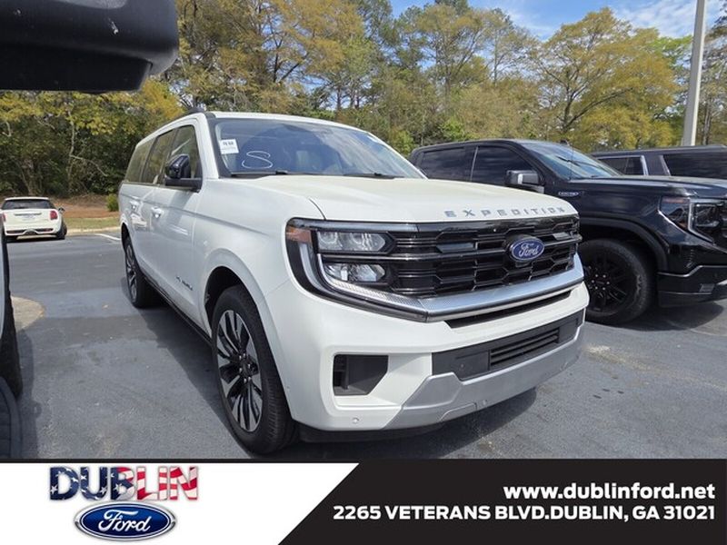 2025 Ford Expedition MAX Platinum 4WD