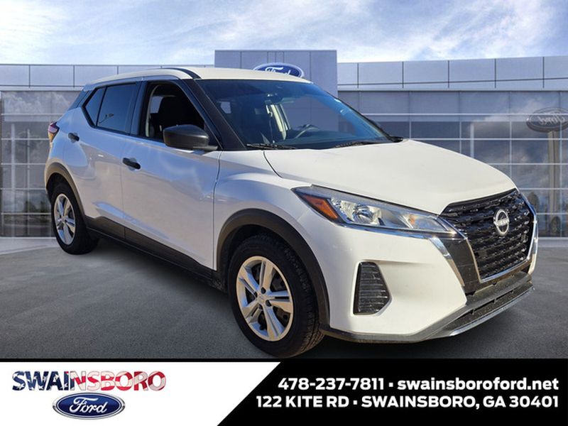 2023 Nissan Kicks S FWD