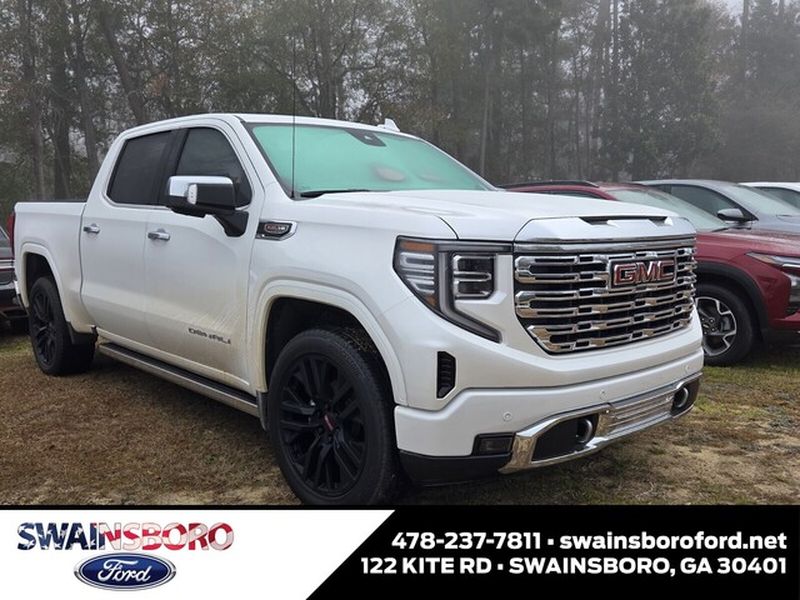 2022 GMC Sierra 1500 Denali Crew Cab 4WD