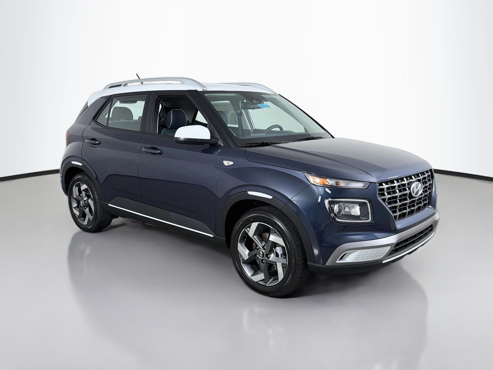 Denim w/White Roof 2026 Hyundai Venue SUV / Crossover Front-Wheel Drive Continuously Variable Transmission