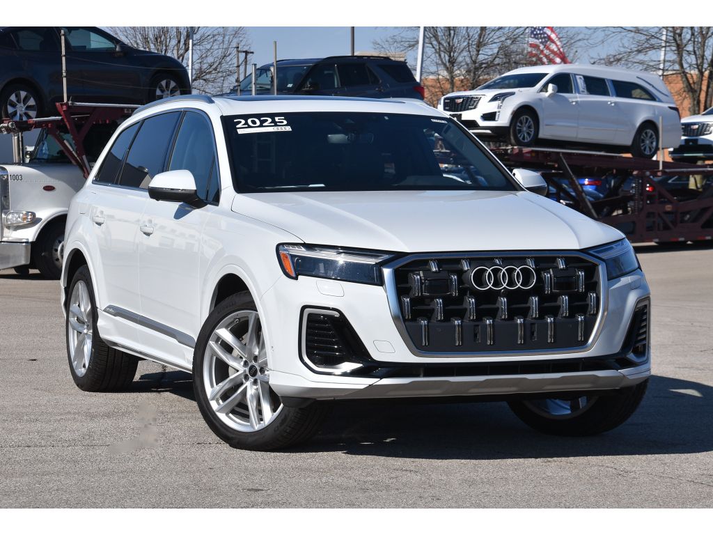 2025 Audi Q7 quattro Premium Plus 55 TFSI