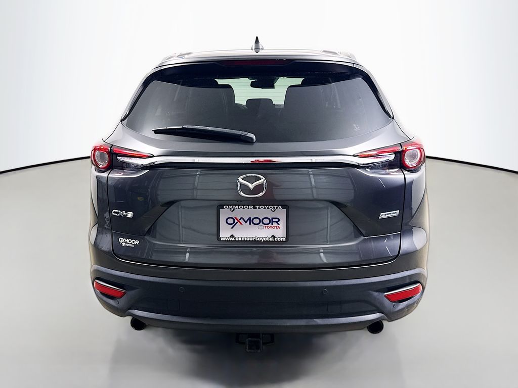 View vehicle photo 6