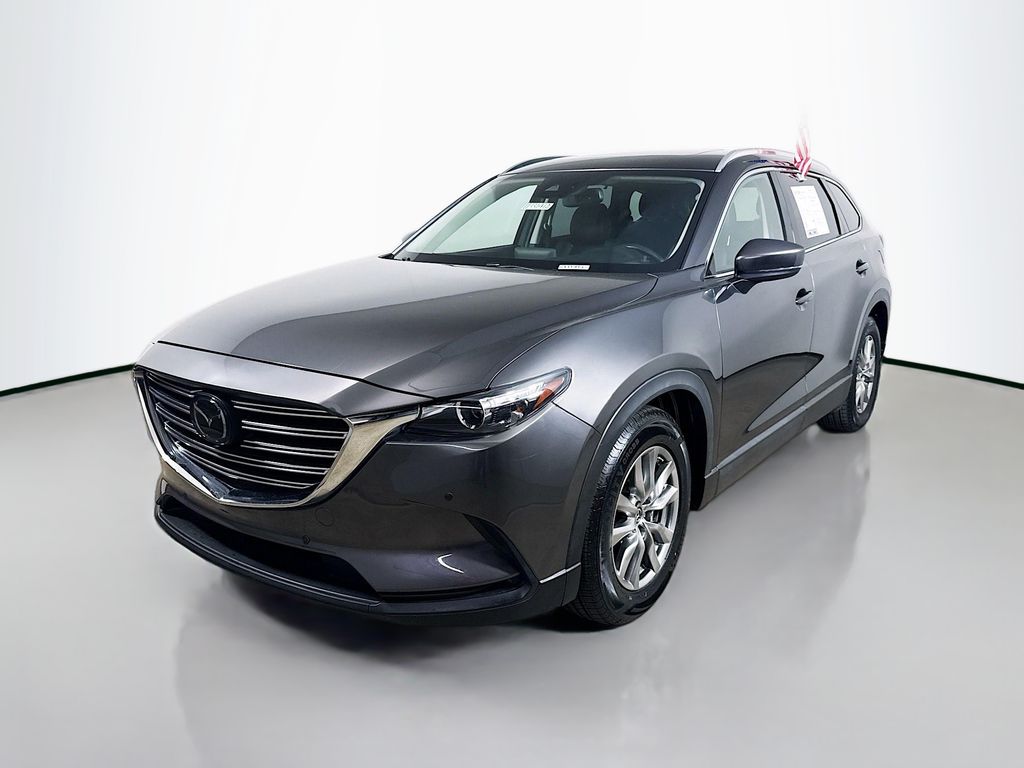 View vehicle photo 3