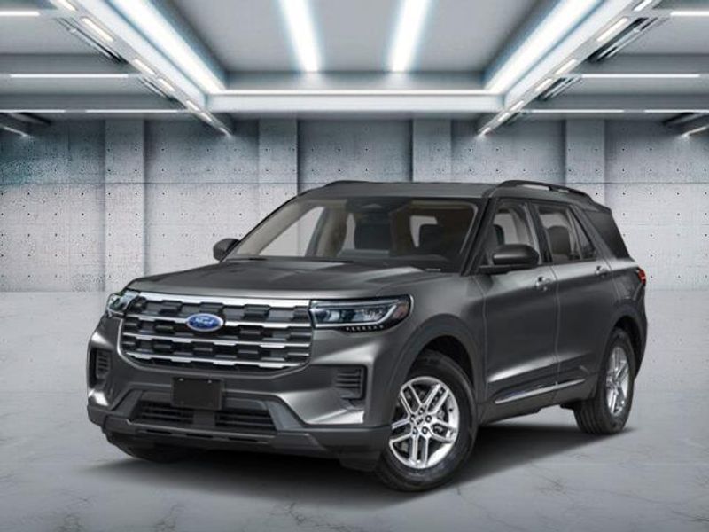2025 Ford Explorer Active AWD