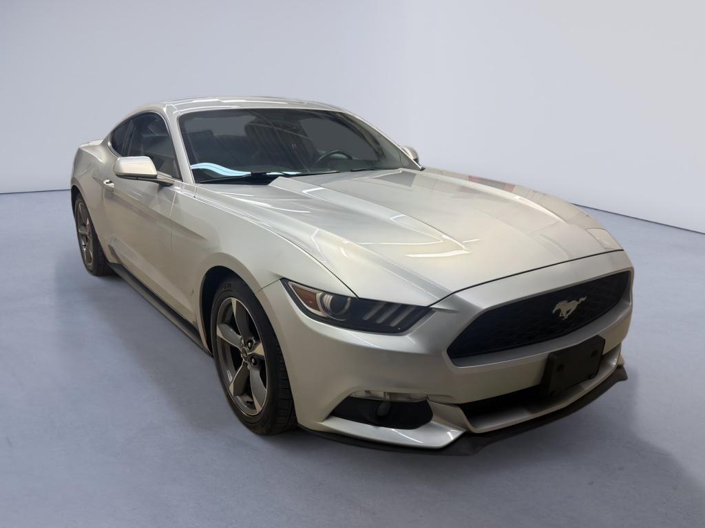 2016 Ford Mustang V6 Coupe RWD