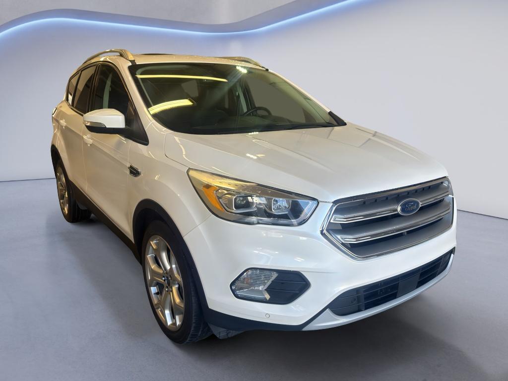 White Platinum Metallic Tri-Coat 2017 Ford Escape Titanium AWD SUV / Crossover All-Wheel Drive 6-Speed Automatic