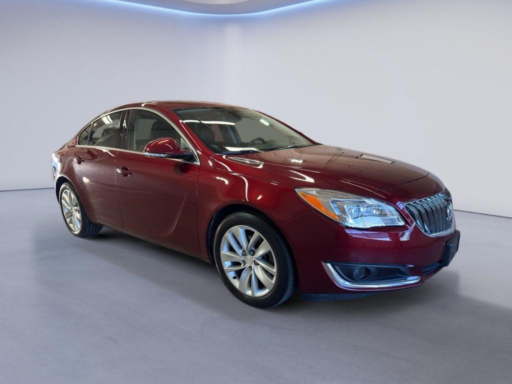 2016 Buick Regal Premium II Sedan FWD