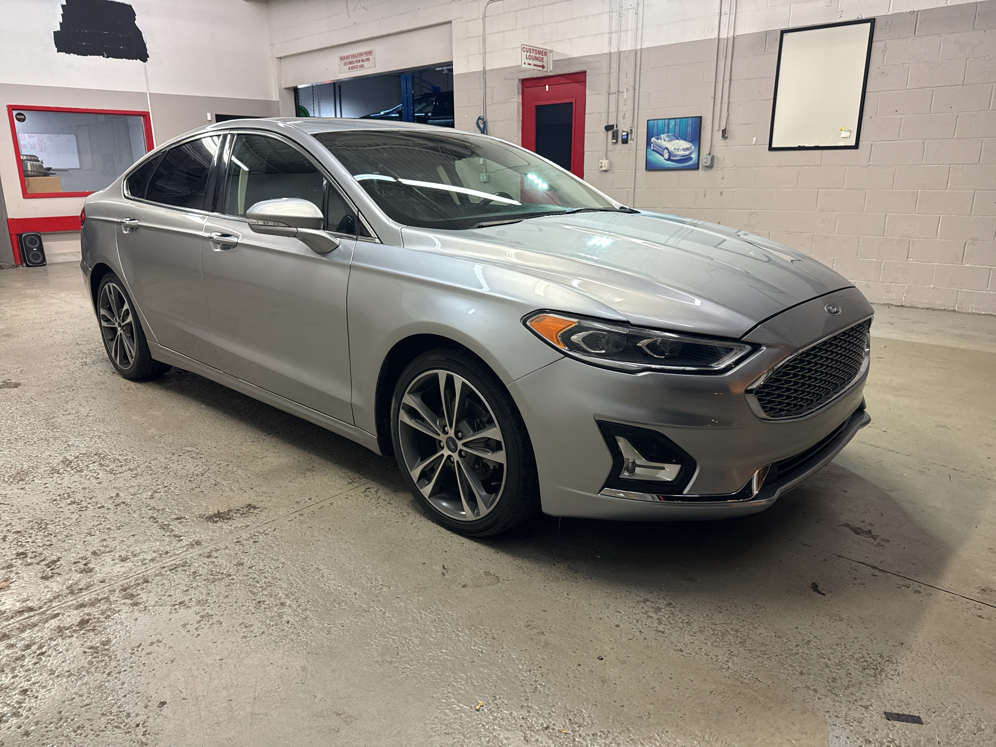 Iconic Silver Metallic 2020 Ford Fusion Sedan Front-Wheel Drive 6-Speed Automatic
