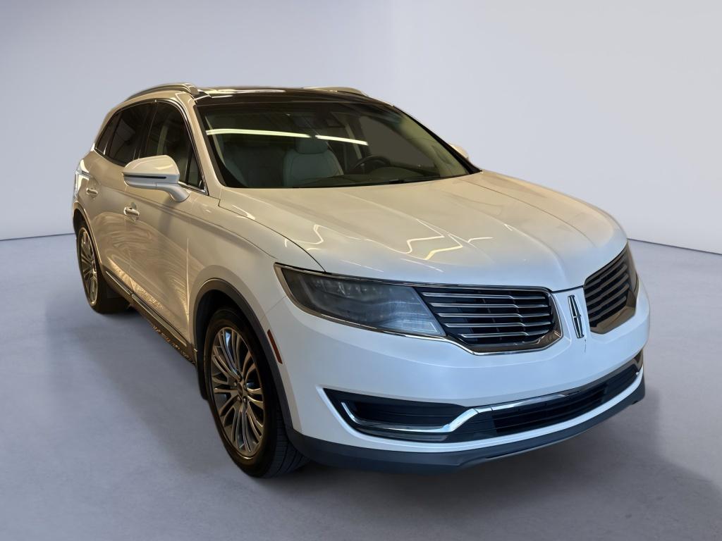 White Platinum Metallic Tri-Coat 2016 Lincoln MKX SUV / Crossover Front-Wheel Drive 6-Speed Automatic