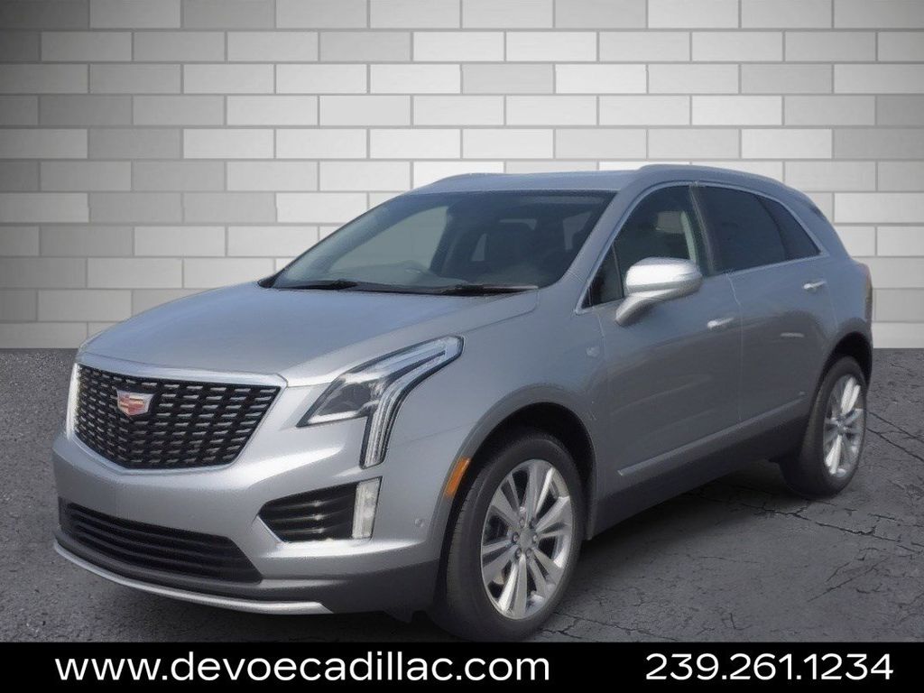 ARGENT SILVER METALLIC 2024 Cadillac XT5 Premium Luxury FWD SUV / Crossover Front-Wheel Drive 9-Speed Automatic