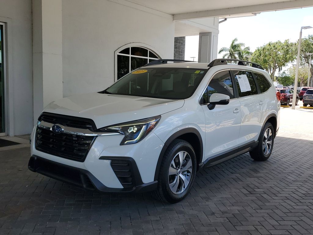 Crystal White Pearl 2023 Subaru Ascent Premium 8-Passenger AWD SUV / Crossover All-Wheel Drive 8-Speed CVT
