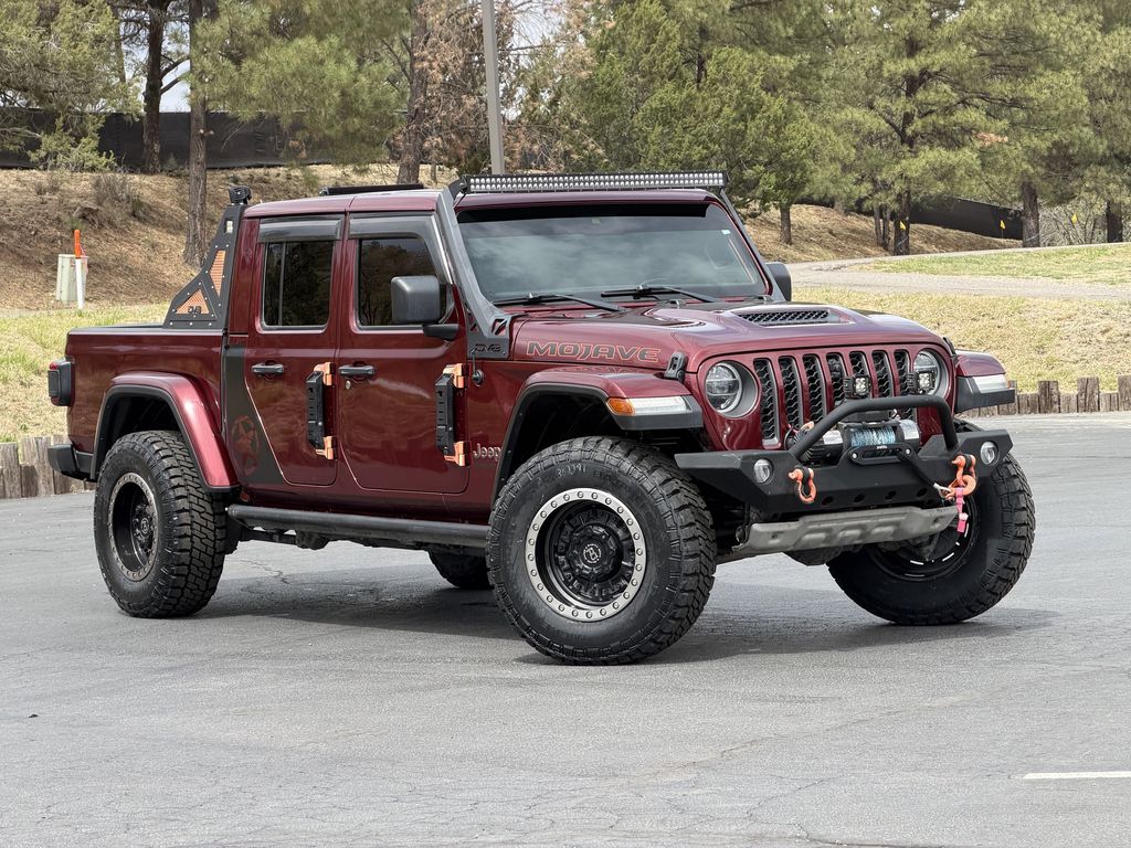 Snazzberry Pearlcoat 2021 Jeep Gladiator Mojave Crew Cab 4WD Pickup Truck Four-Wheel Drive 8-Speed Automatic