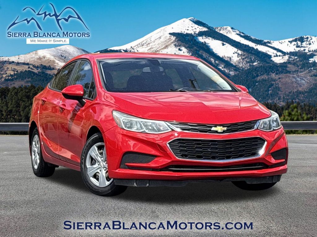 2017 Chevrolet Cruze LS Sedan FWD