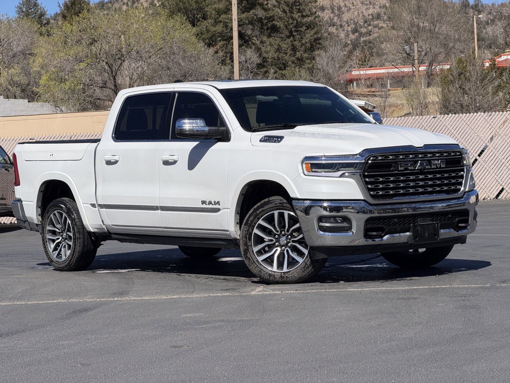 2025 RAM 1500 Limited Crew Cab 4WD