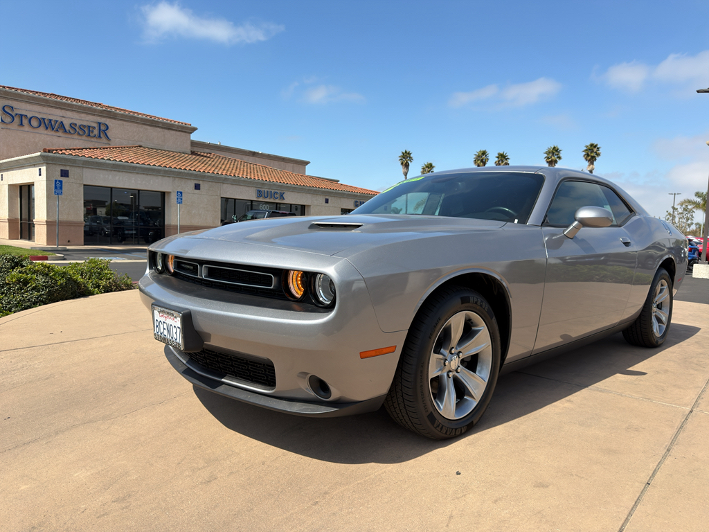 Silver (Billet Clearcoat) 2016 Dodge Challenger SXT RWD Coupe Rear-Wheel Drive 8-Speed Automatic