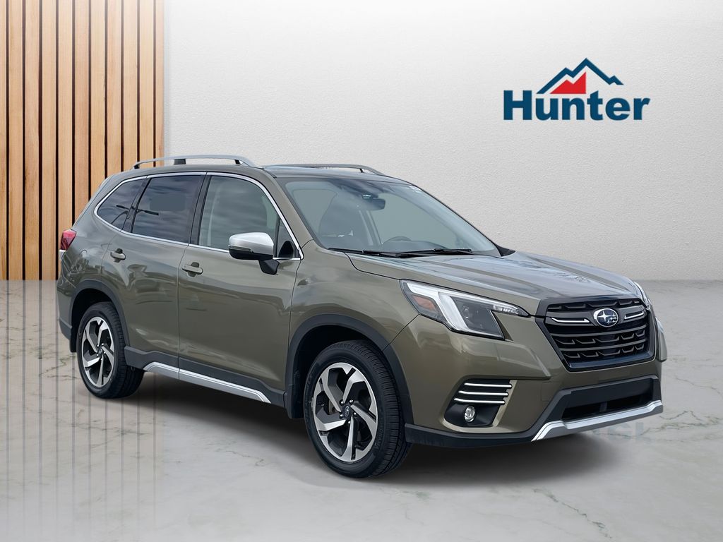 2024 Subaru Forester Touring Crossover AWD