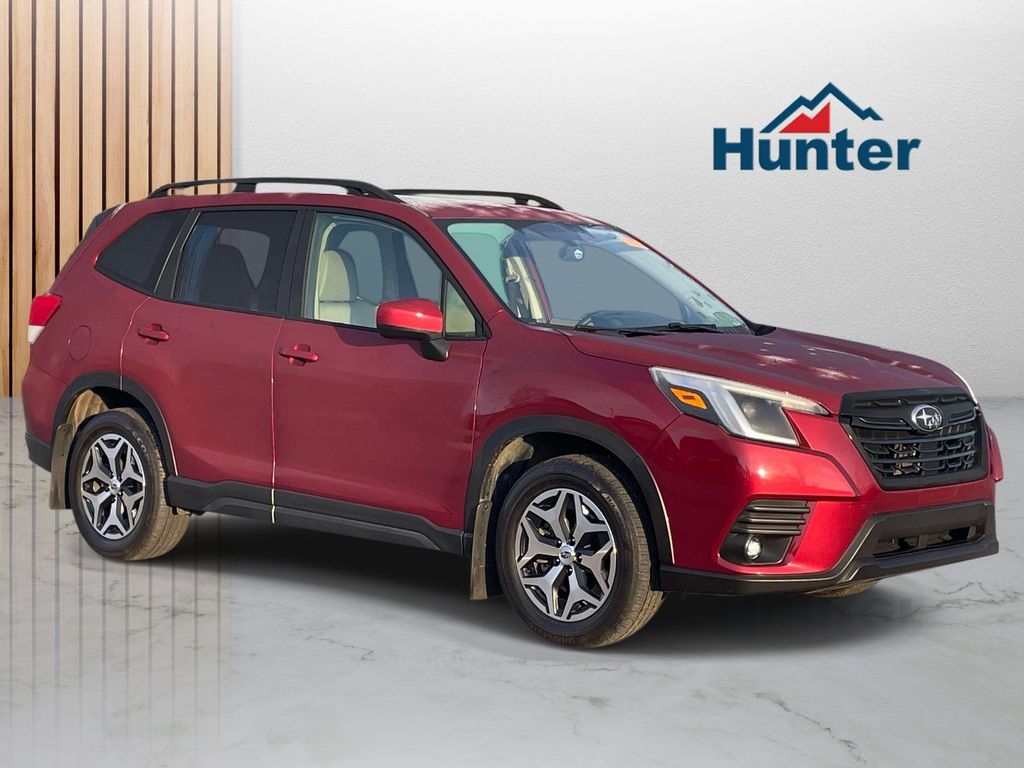 2024 Subaru Forester Premium Crossover AWD