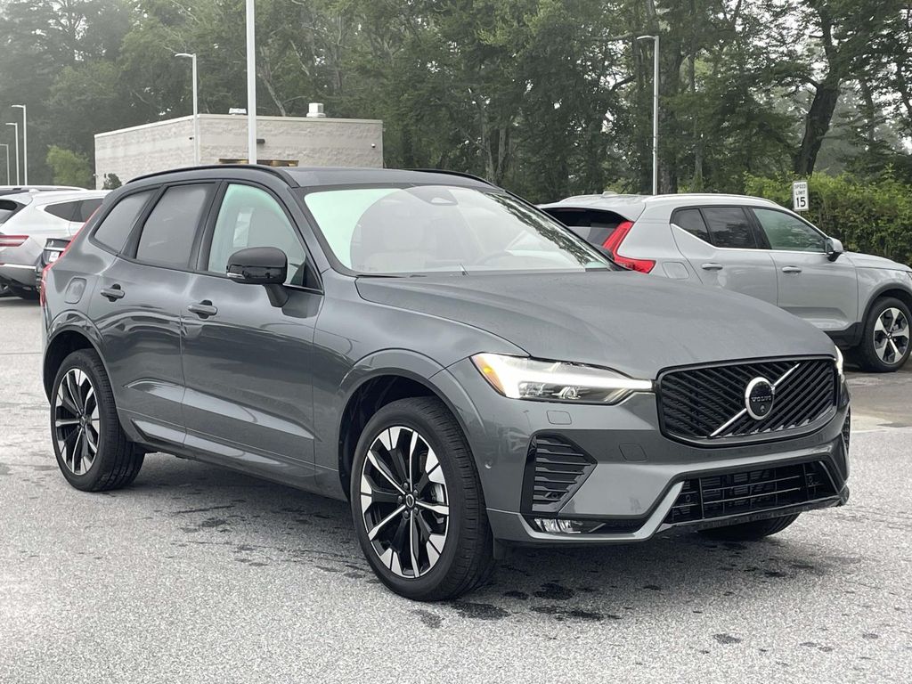Forest Lake 2026 Volvo XC60 SUV / Crossover All-Wheel Drive 8-Speed Automatic