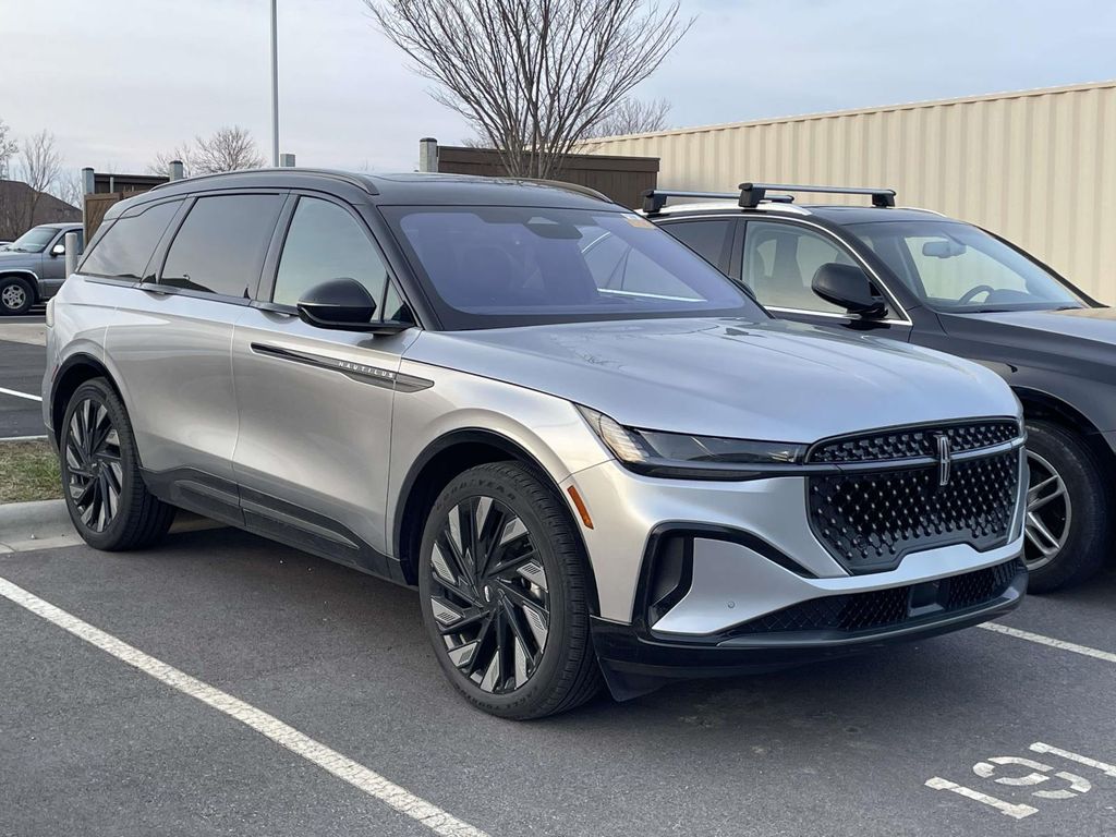 2025 Lincoln Nautilus Reserve AWD