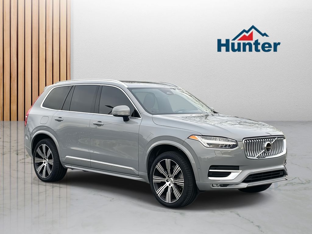 2025 Volvo XC90 B6 Ultra Bright Theme 7-Passenger AWD