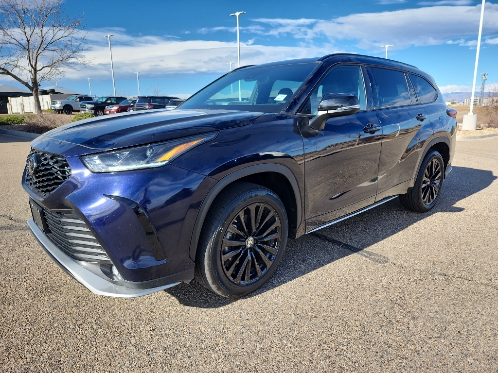 2025 Toyota Highlander XSE AWD