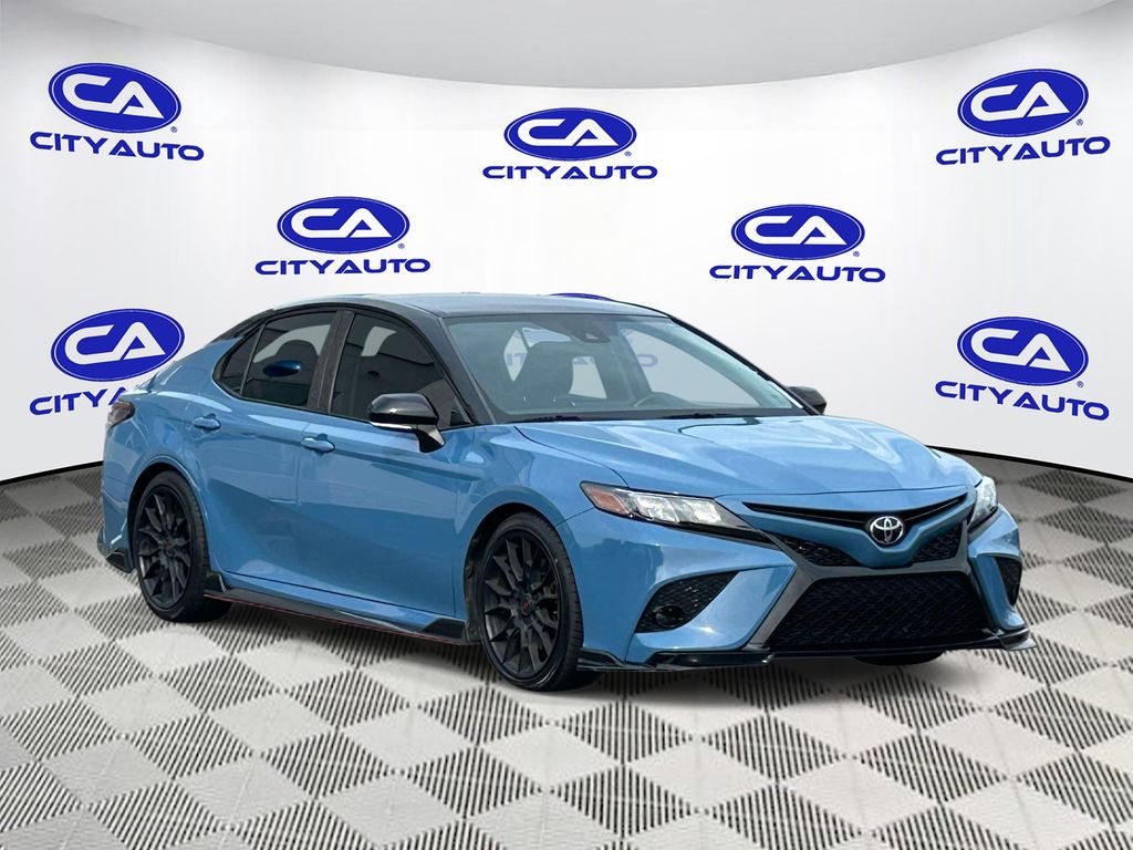 Cavalry Blue/Midnight Black Metallic 2022 Toyota Camry Sedan Front-Wheel Drive 8-Speed Automatic