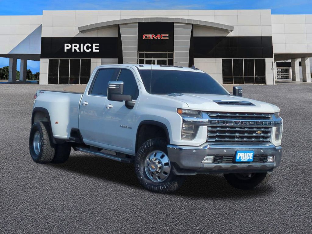 2023 Chevrolet Silverado 3500HD LT Crew Cab 4WD
