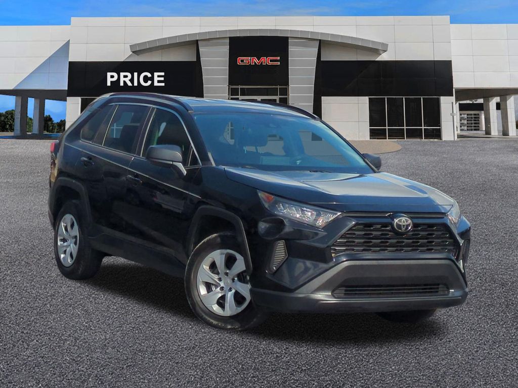  2020 Toyota RAV4 LE AWD   