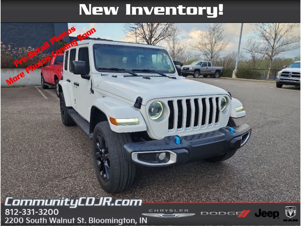 Bright White Clearcoat 2023 Jeep Wrangler 4xe Sahara 4WD SUV / Crossover Four-Wheel Drive 8-Speed Automatic