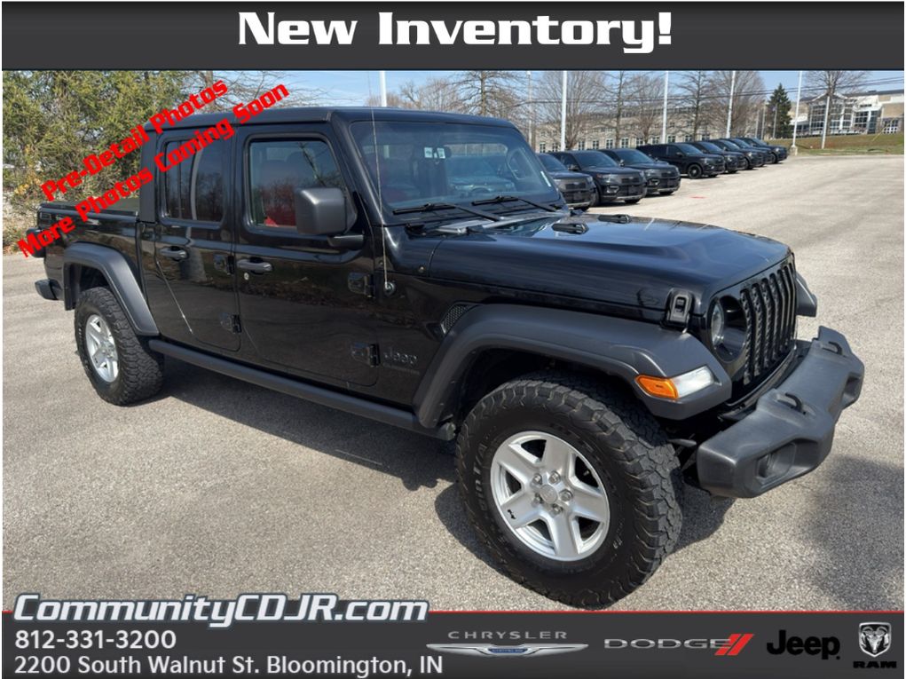 2020 Jeep Gladiator Sport S Crew Cab 4WD