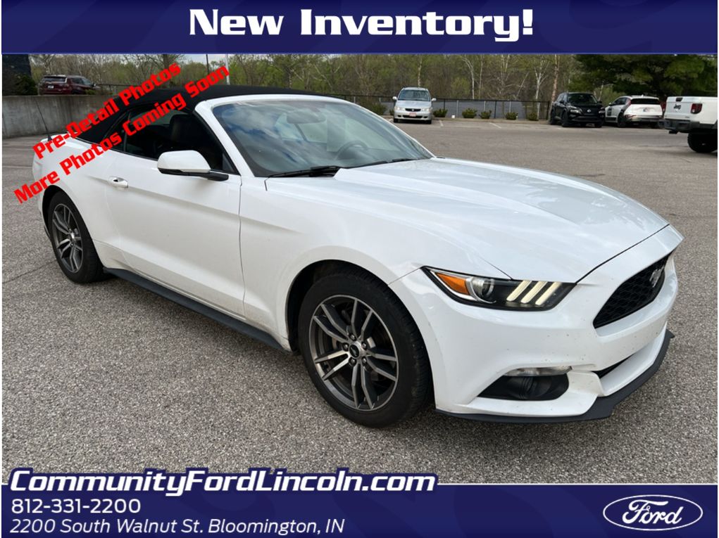 2016 Ford Mustang EcoBoost Premium Convertible RWD