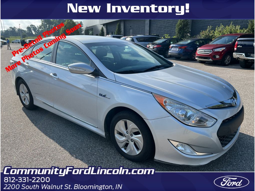 Starlight Silver 2015 Hyundai Sonata Hybrid Sedan  6-Speed Automatic