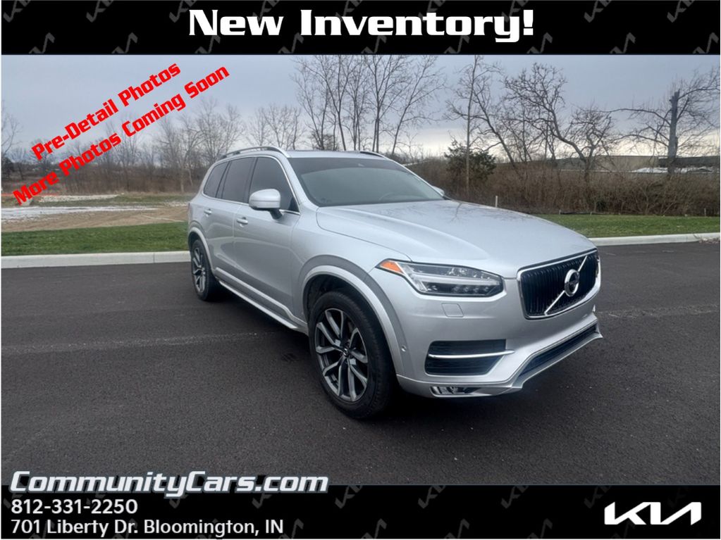 2018 Volvo XC90 T6 Momentum AWD