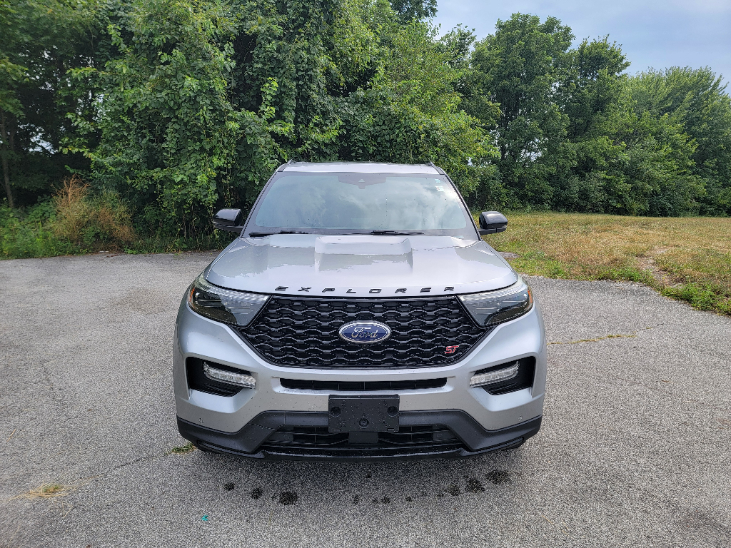 Silver Metallic 2020 Ford Explorer SUV / Crossover All-Wheel Drive Automatic