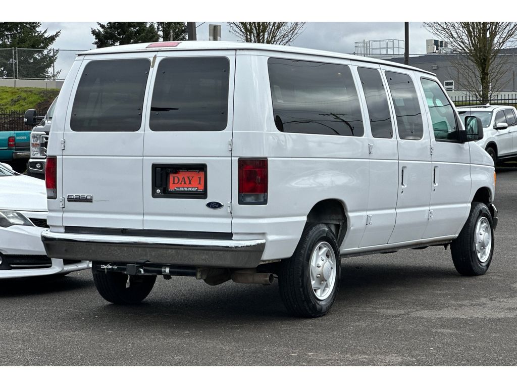 2006 Ford Econoline Wagon